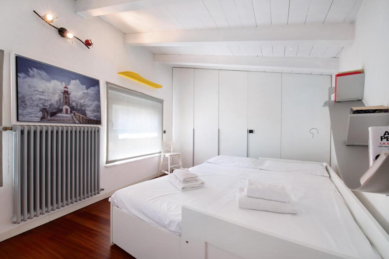Penthouse In Citta Alta - Bergamo Apartment Bagian luar foto