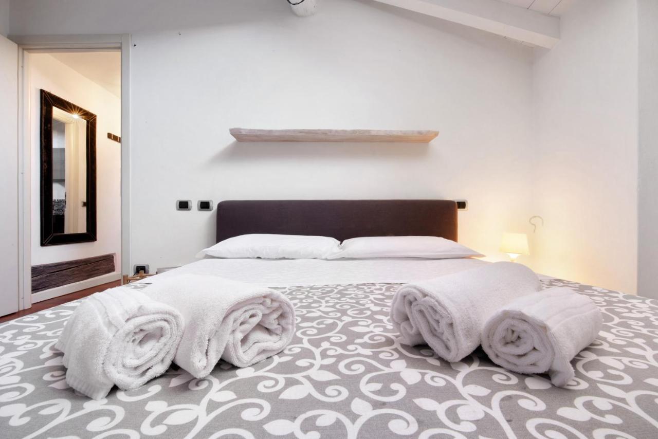 Penthouse In Citta Alta - Bergamo Apartment Bagian luar foto